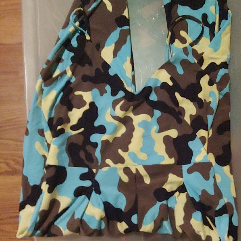 Camoflauge body suit